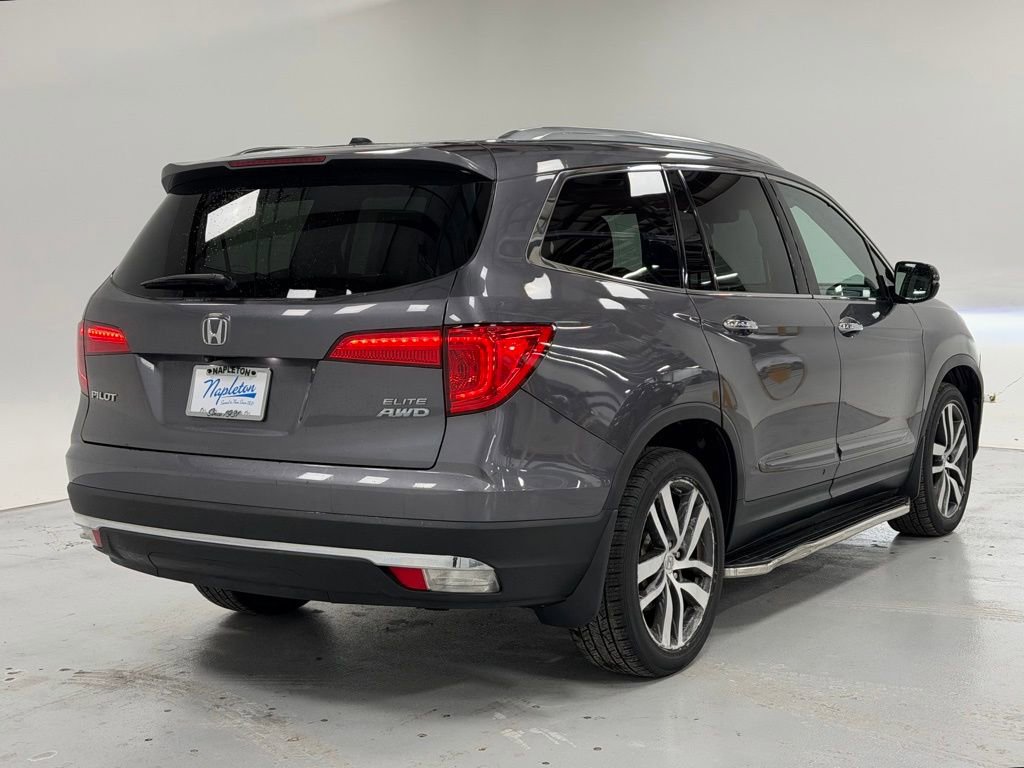 Used 2017 Honda Pilot Elite image 4