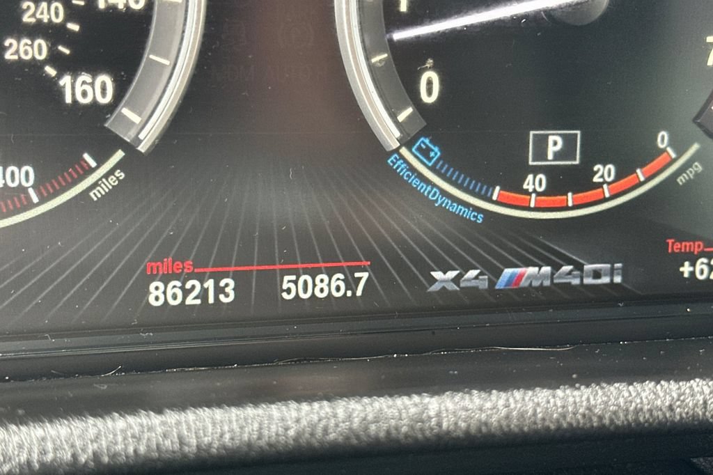 Used 2018 BMW X4 M40i AWD/4WD image 30