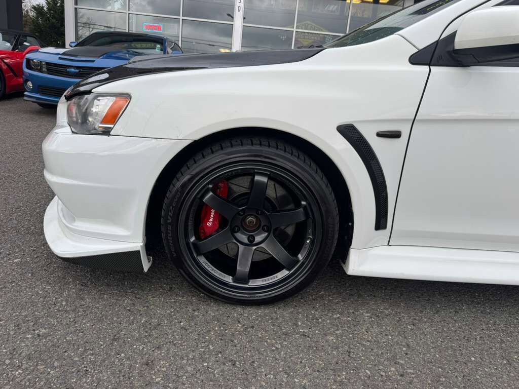 Used 2012 Mitsubishi Lancer Evolution GSR image 18