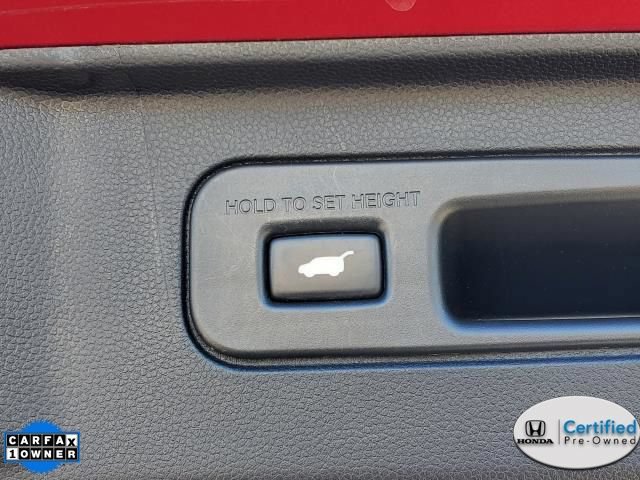 Certified 2023 Honda Pilot Touring image 10