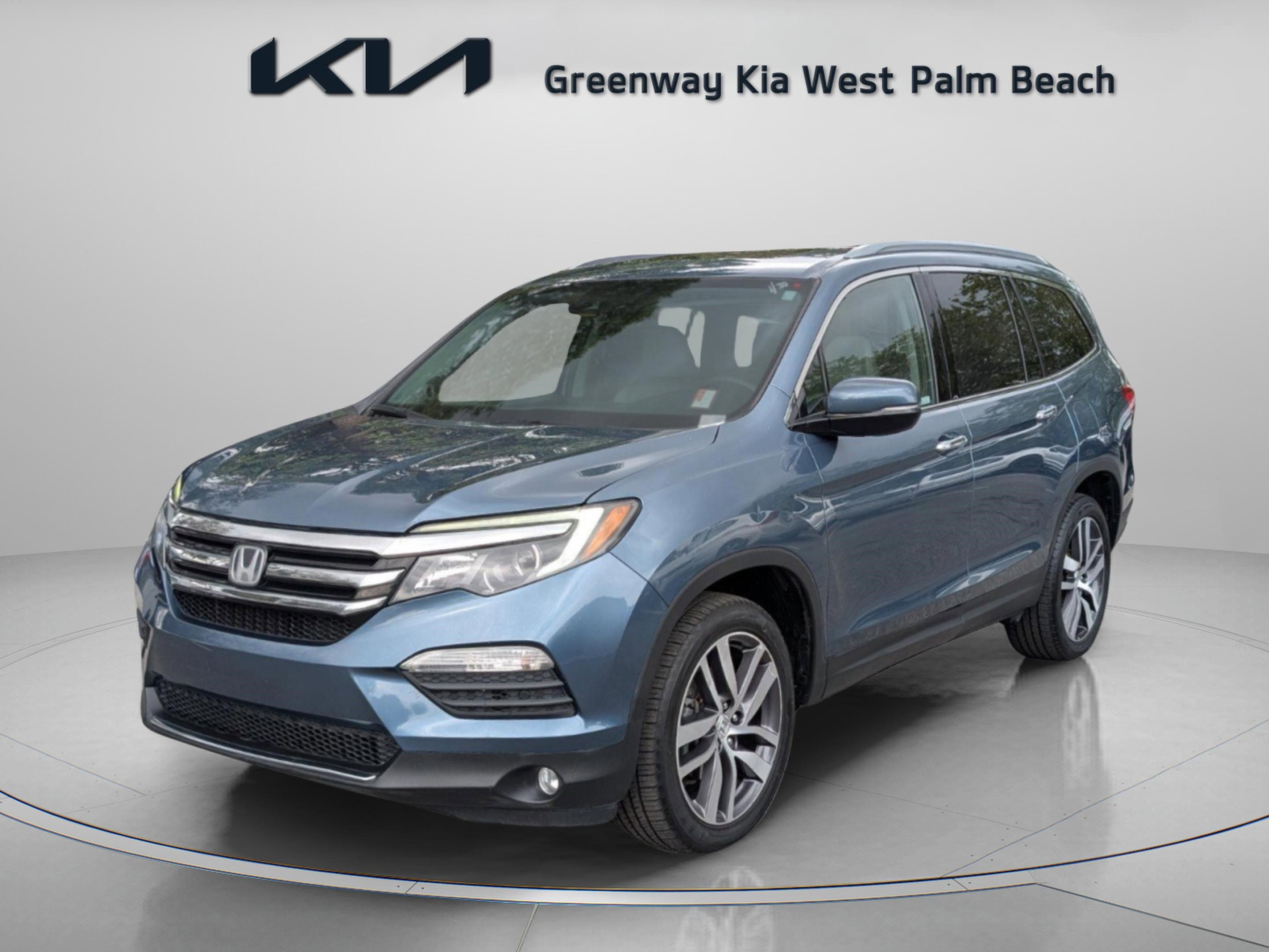 Used 2018 Honda Pilot Elite image 3