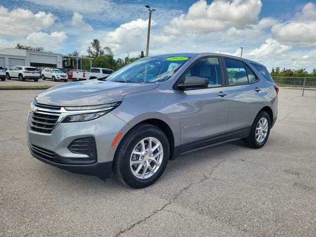 Certified 2023 Chevrolet Equinox LS w/ Driver Confidence II Package image 2