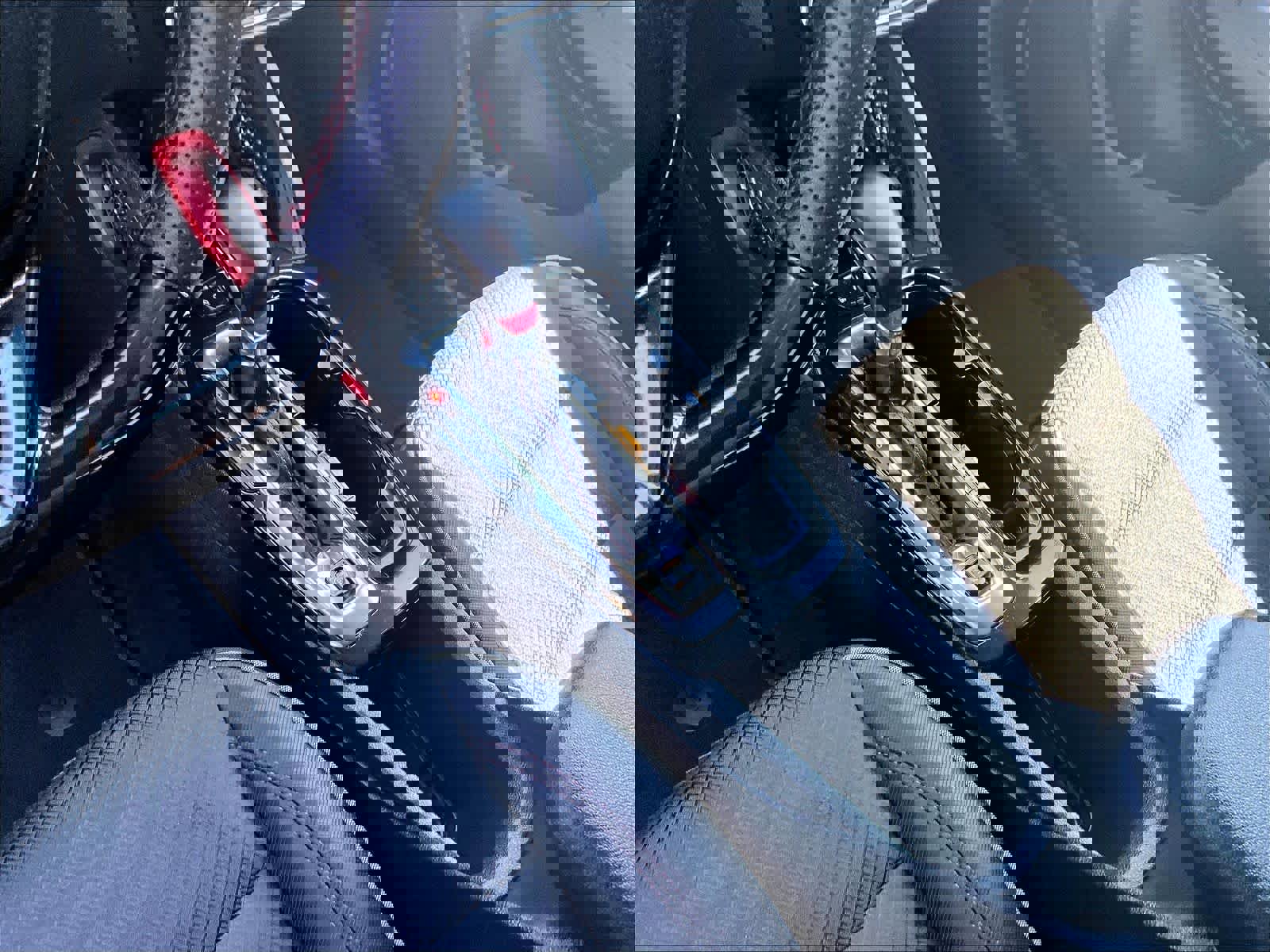 Used 2023 Chevrolet TrailBlazer RS AWD/4WD image 15