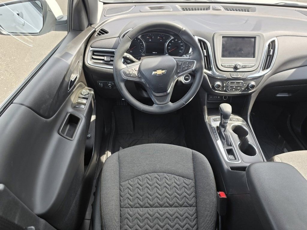 Used 2024 Chevrolet Equinox LT w/ LPO, Floor Liner Package image 19
