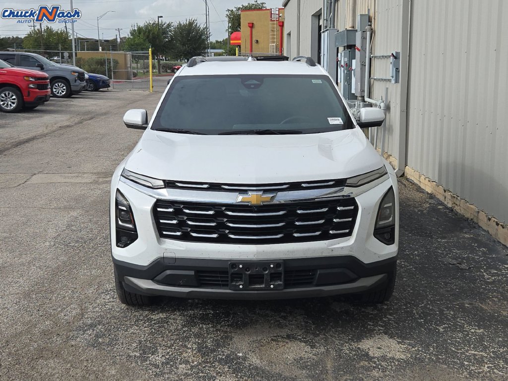 Used 2025 Chevrolet Equinox LT w/ Convenience Package II FWD image 2