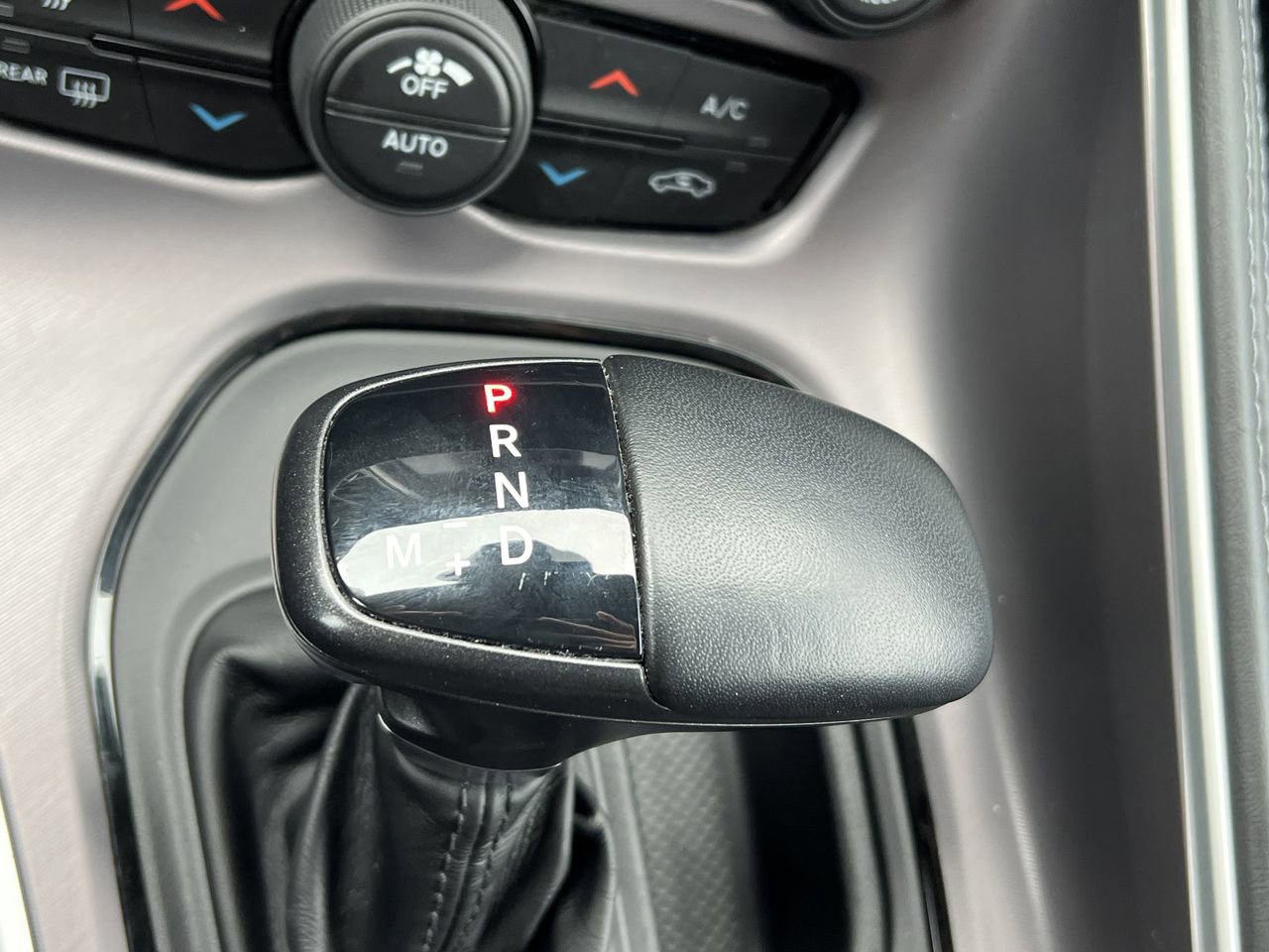 Used 2022 Dodge Challenger R/T Scat Pack image 6