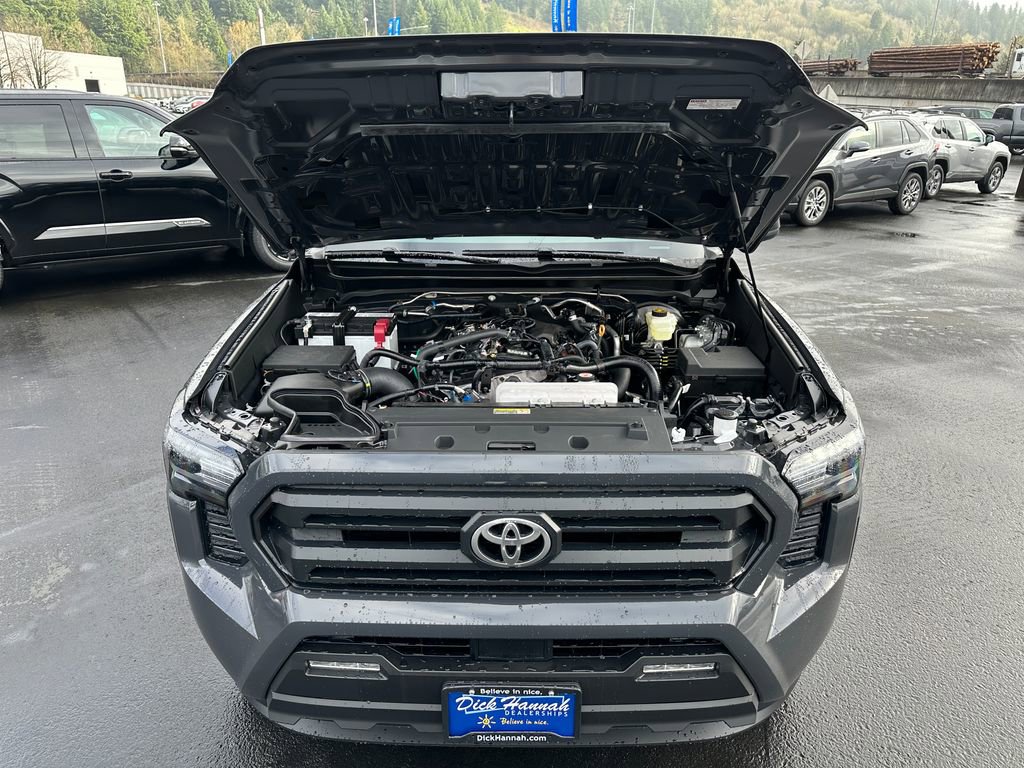 New 2026 Toyota Tacoma SR5 image 4