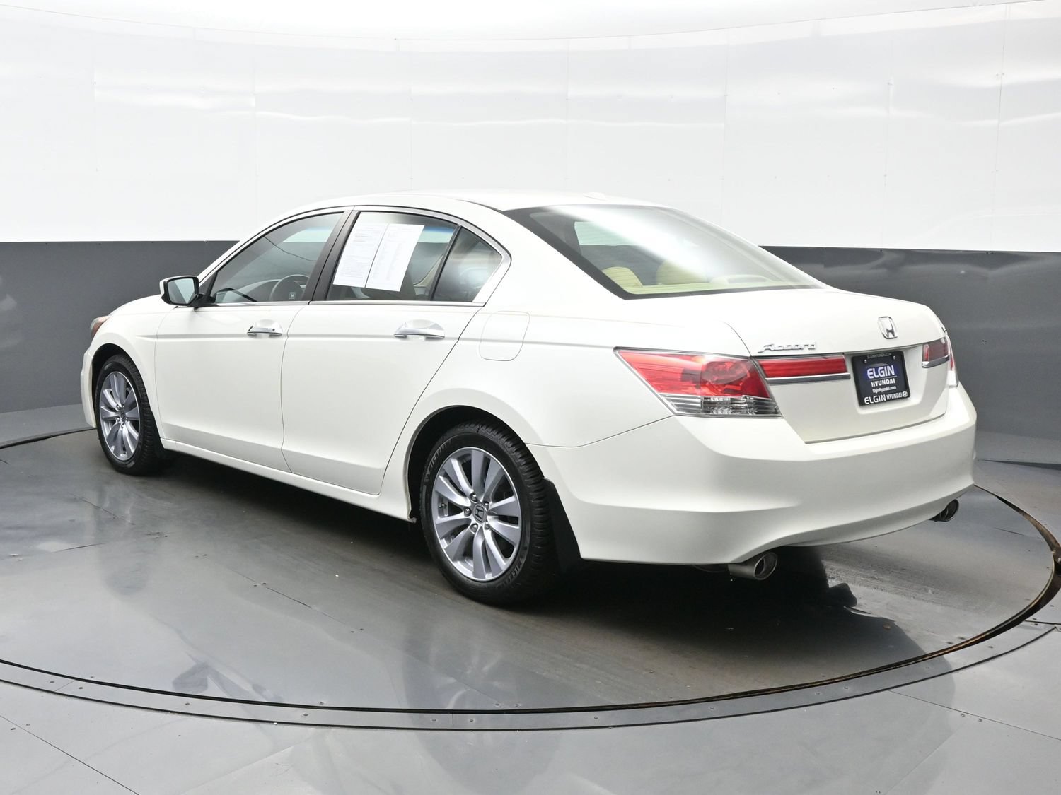 Used 2011 Honda Accord EX-L image 4