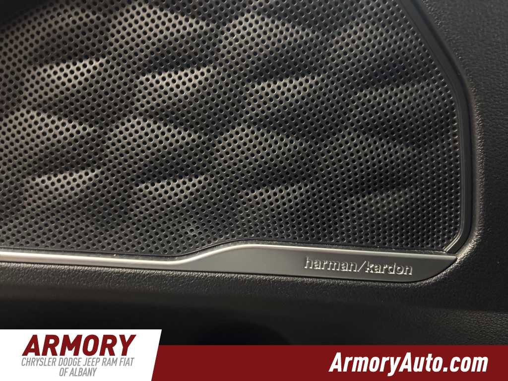 Used 2023 Hyundai Santa Fe Limited image 25