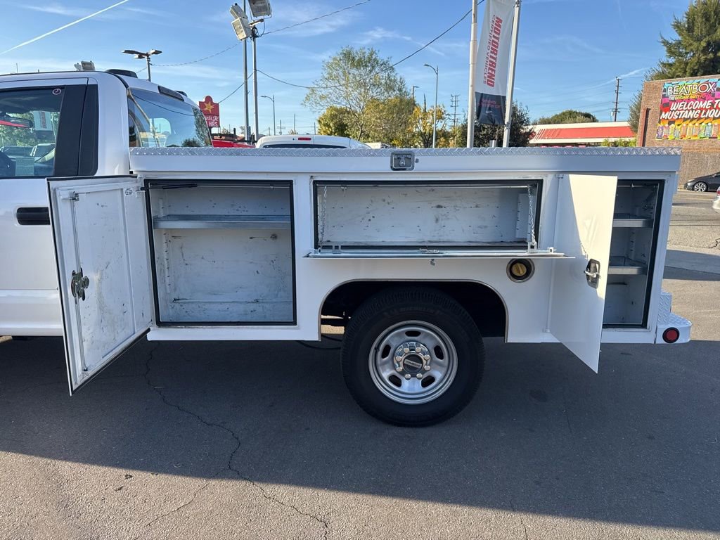 Used 2020 Ford F350 XL w/ Power Equipment Group image 7