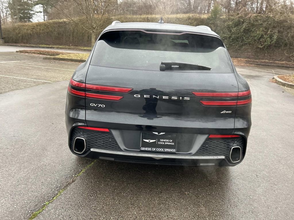 Used 2024 Genesis GV70 2.5T w/ Select Package image 6