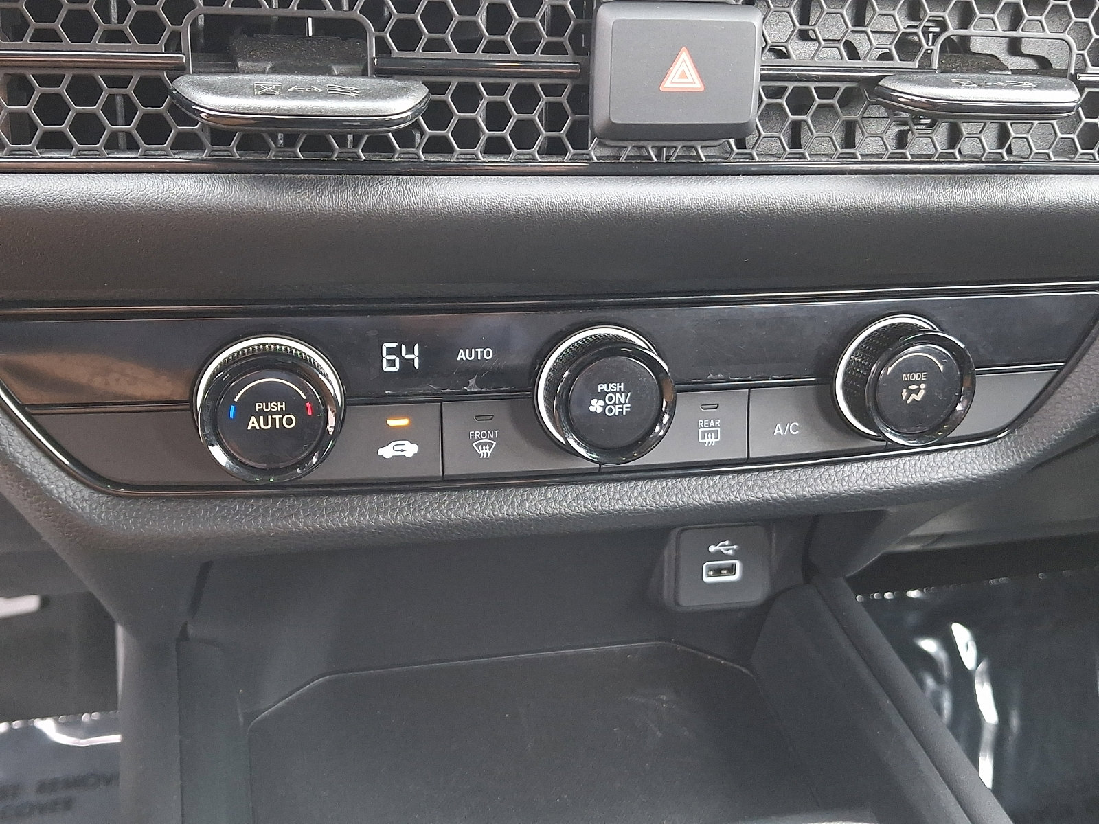 Used 2023 Honda HR-V LX image 16