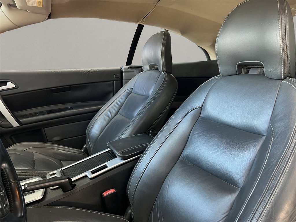 Used 2011 Volvo C70 T5 image 9