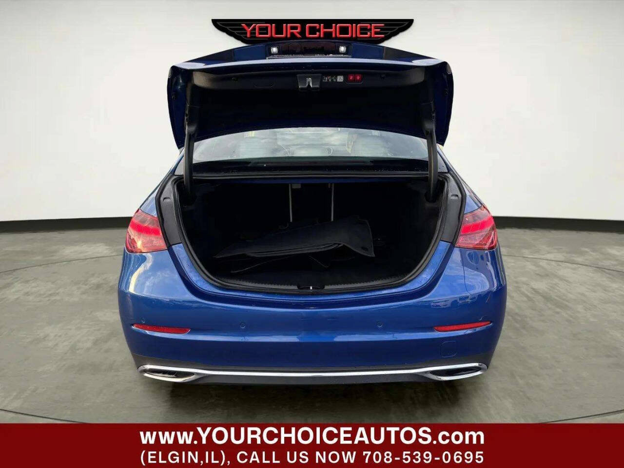 Used 2022 Mercedes-Benz C 300 4MATIC Sedan image 5