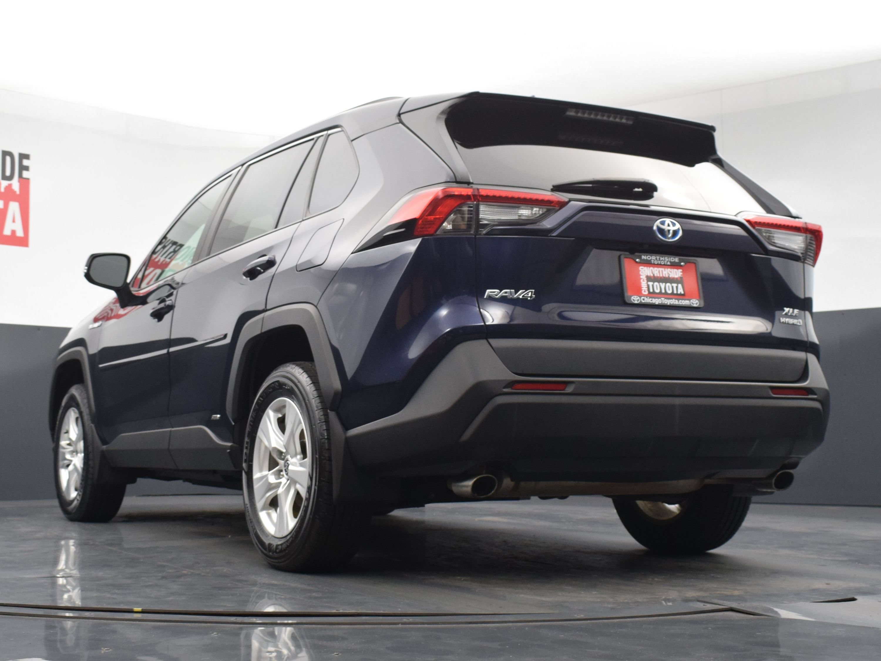 Used 2021 Toyota RAV4 XLE w/ Convenience Package AWD/4WD image 30