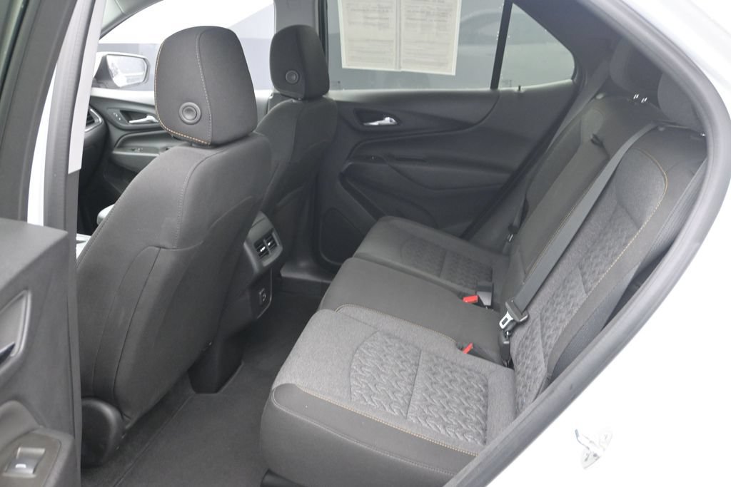 Used 2024 Chevrolet Equinox LT FWD image 13