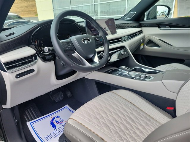 New 2026 INFINITI QX60 Autograph w/ Dark Cargo Package image 12