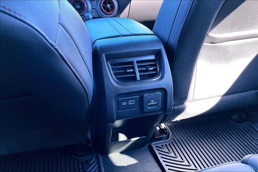 Used 2020 Chevrolet Blazer RS image 32