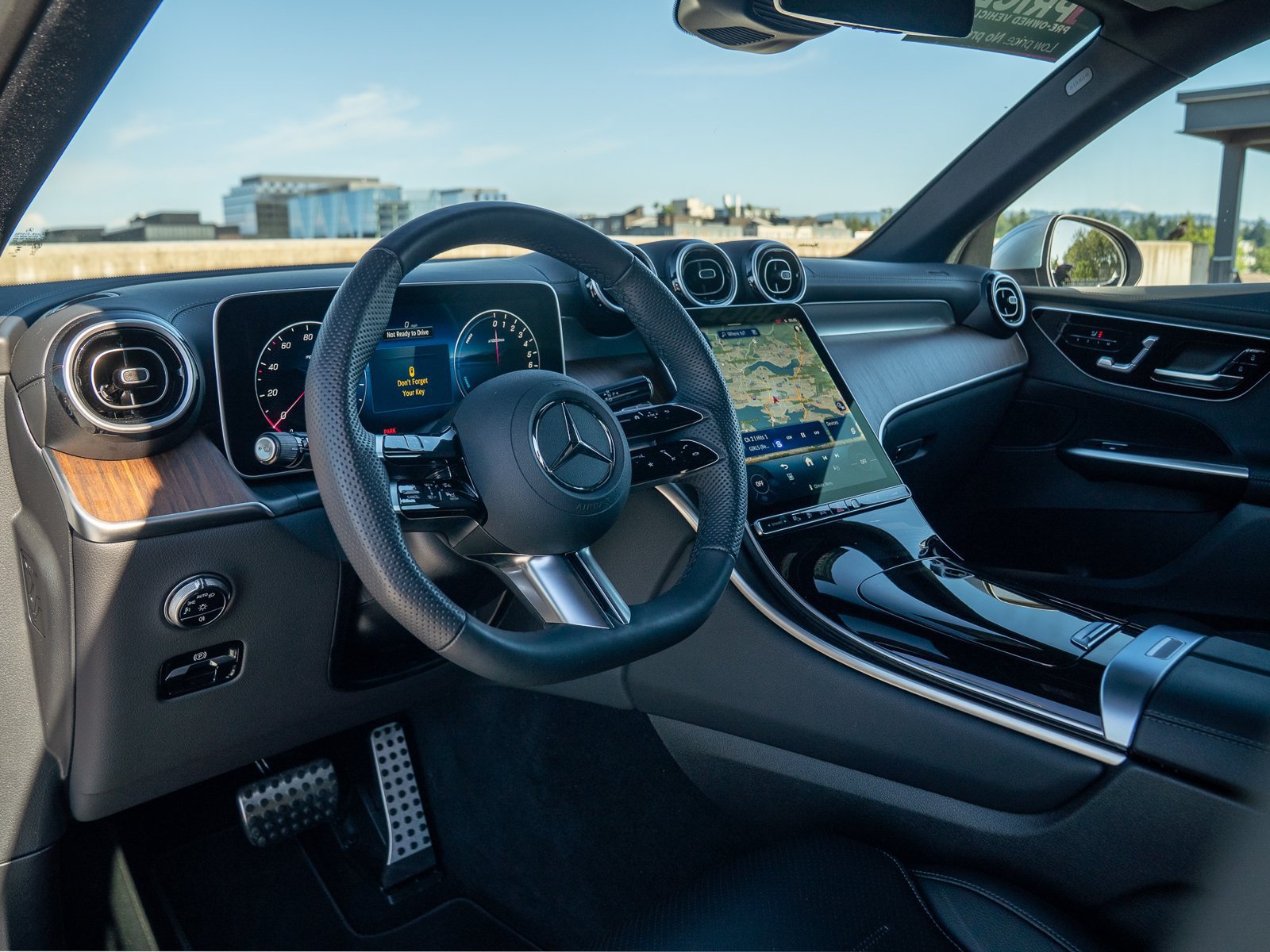Certified 2025 Mercedes-Benz GLC 350e 4MATIC image 16