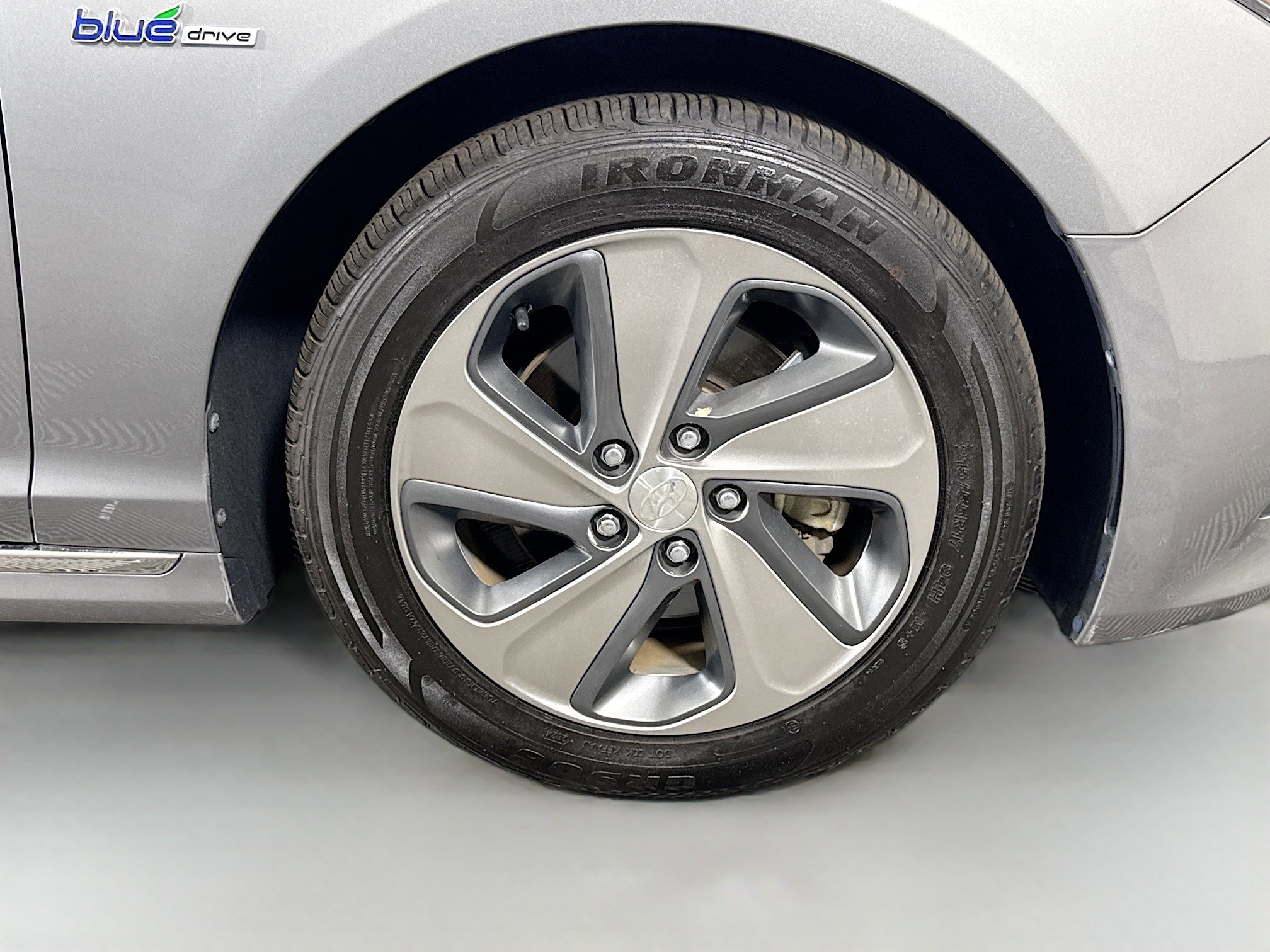 Used 2017 Hyundai Sonata Plug-In Hybrid image 32