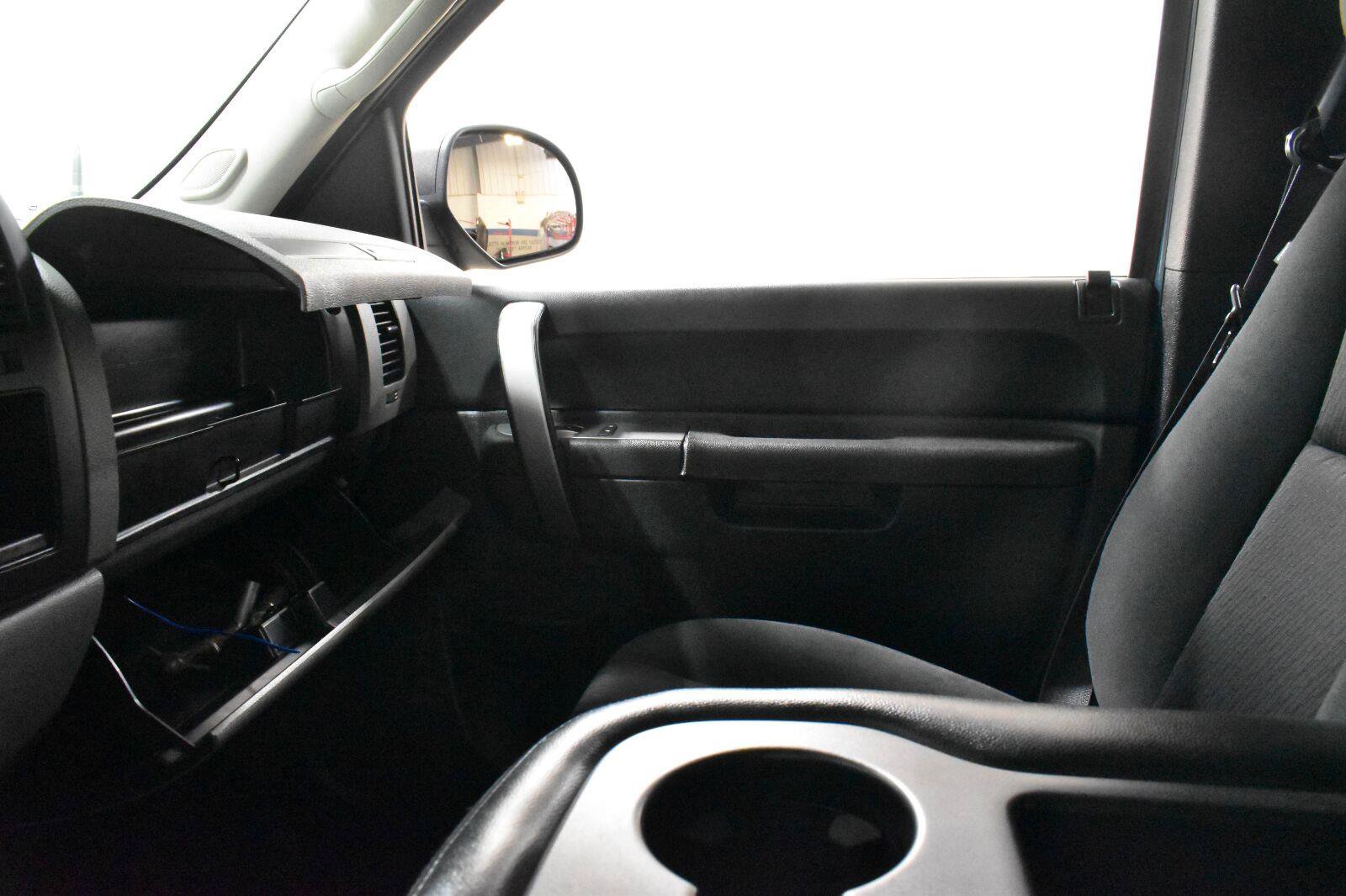 Used 2011 Chevrolet Silverado 1500 LS RWD image 12