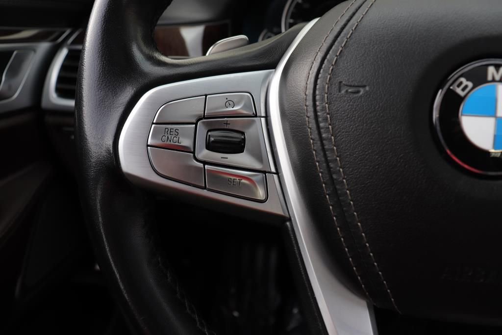 Used 2016 BMW 740i RWD image 40