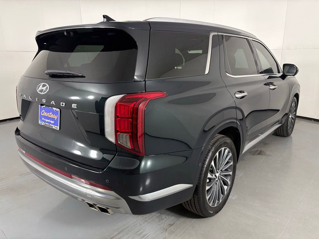 Used 2025 Hyundai Palisade Calligraphy image 8
