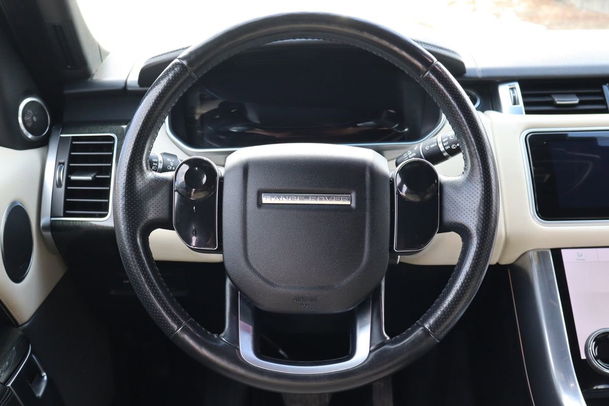 Used 2018 Land Rover Range Rover Sport HSE image 18
