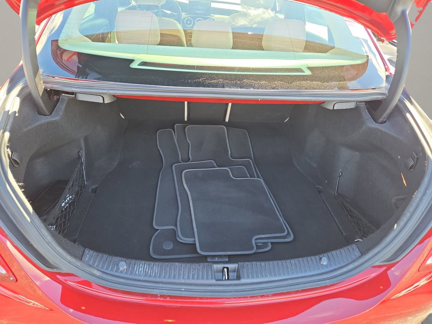 Used 2018 Mercedes-Benz C 300 Sedan image 30