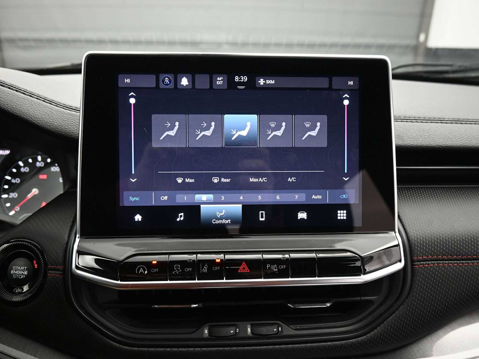 Used 2023 Jeep Compass Trailhawk image 16