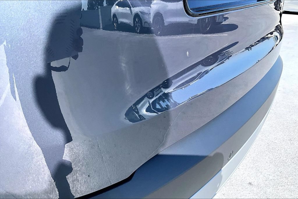 New 2026 Land Rover Discovery S AWD/4WD image 9