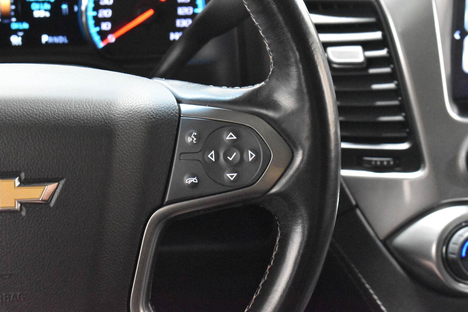 Used 2019 Chevrolet Tahoe Premier w/ Premier Plus Edition AWD/4WD image 10