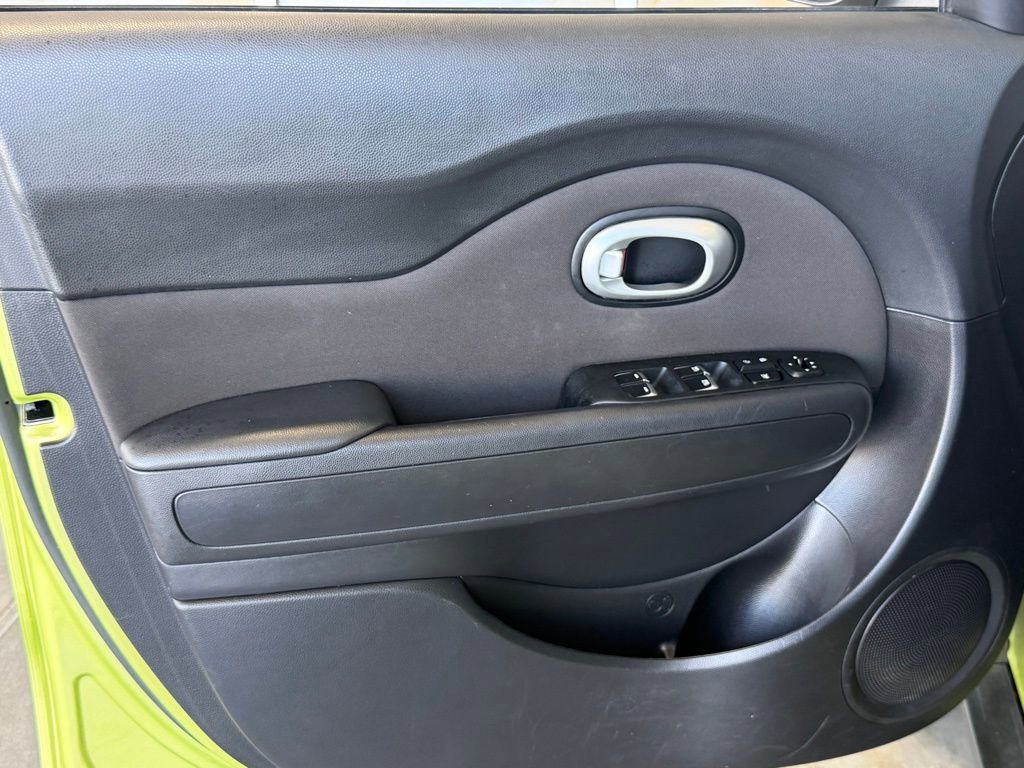 Used 2019 Kia Soul + FWD image 18