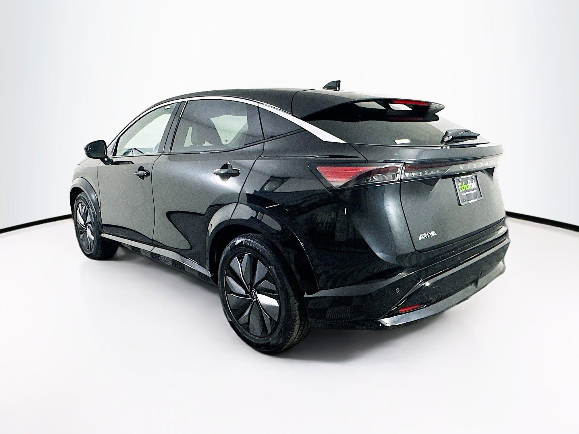 Used 2025 Nissan Ariya FWD image 5