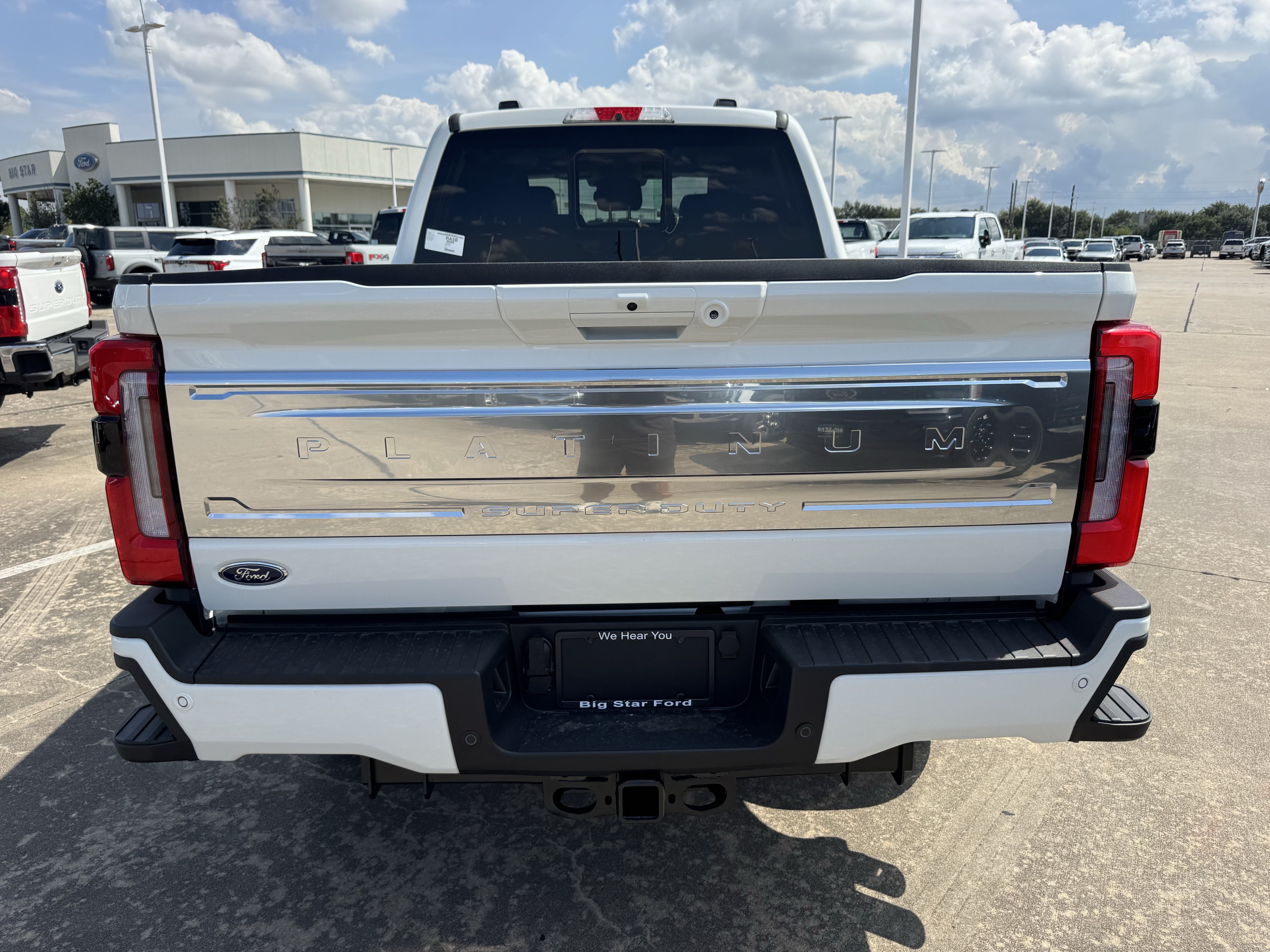 New 2026 Ford F250 Platinum w/ Platinum Plus Package AWD/4WD image 7