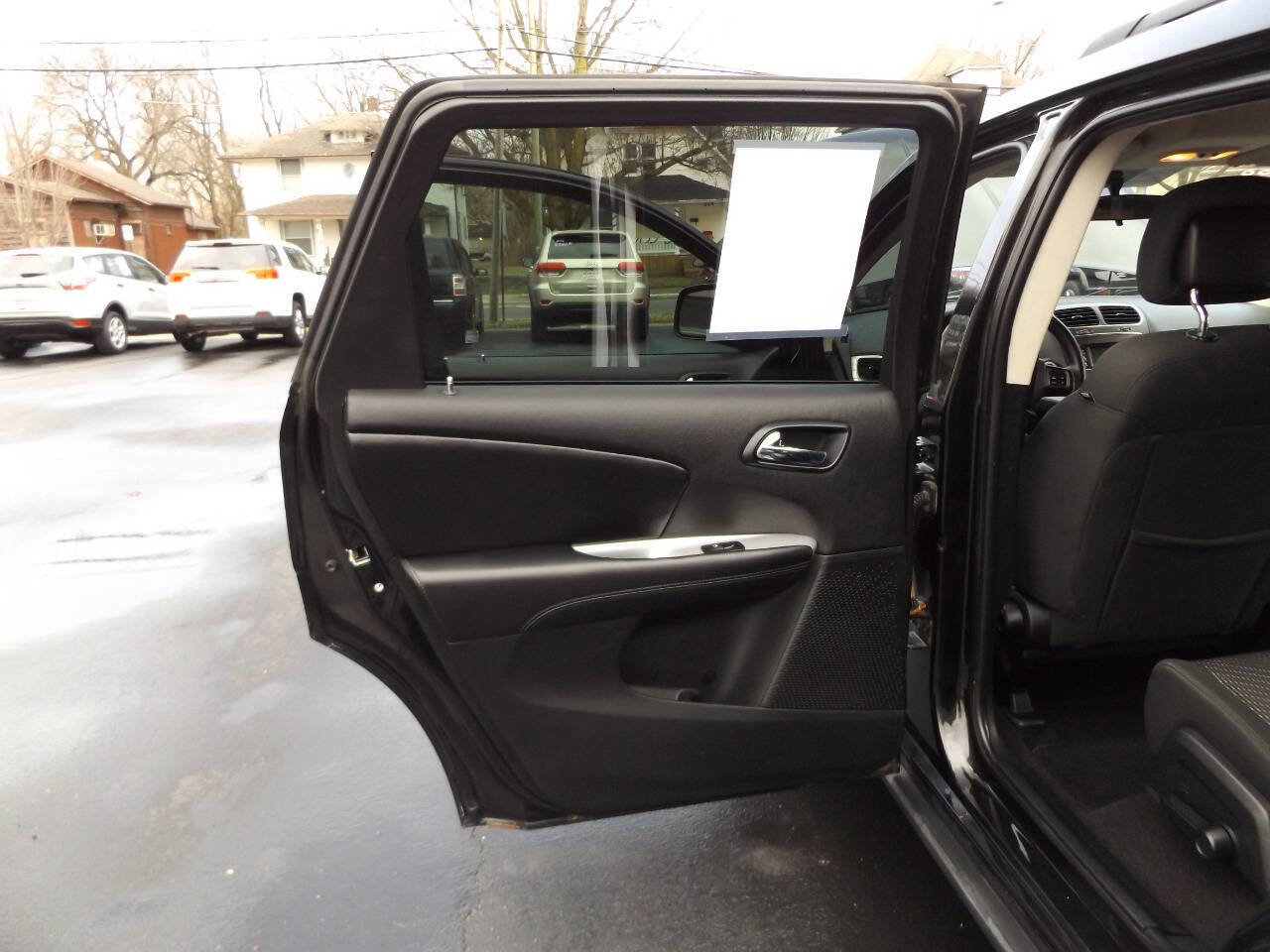 Used 2012 Dodge Journey SXT image 19