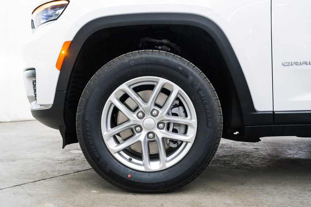 New 2026 Jeep Grand Cherokee L 4WD image 7