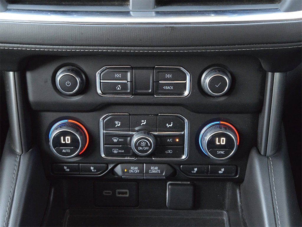 Used 2023 Chevrolet Suburban LT image 14