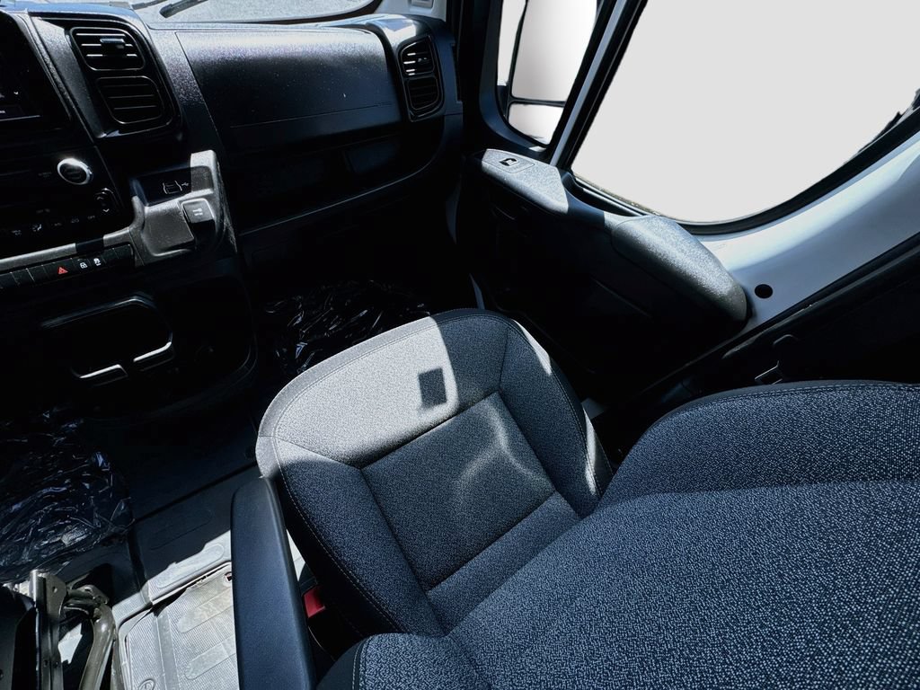 Used 2023 RAM ProMaster 3500 FWD image 17