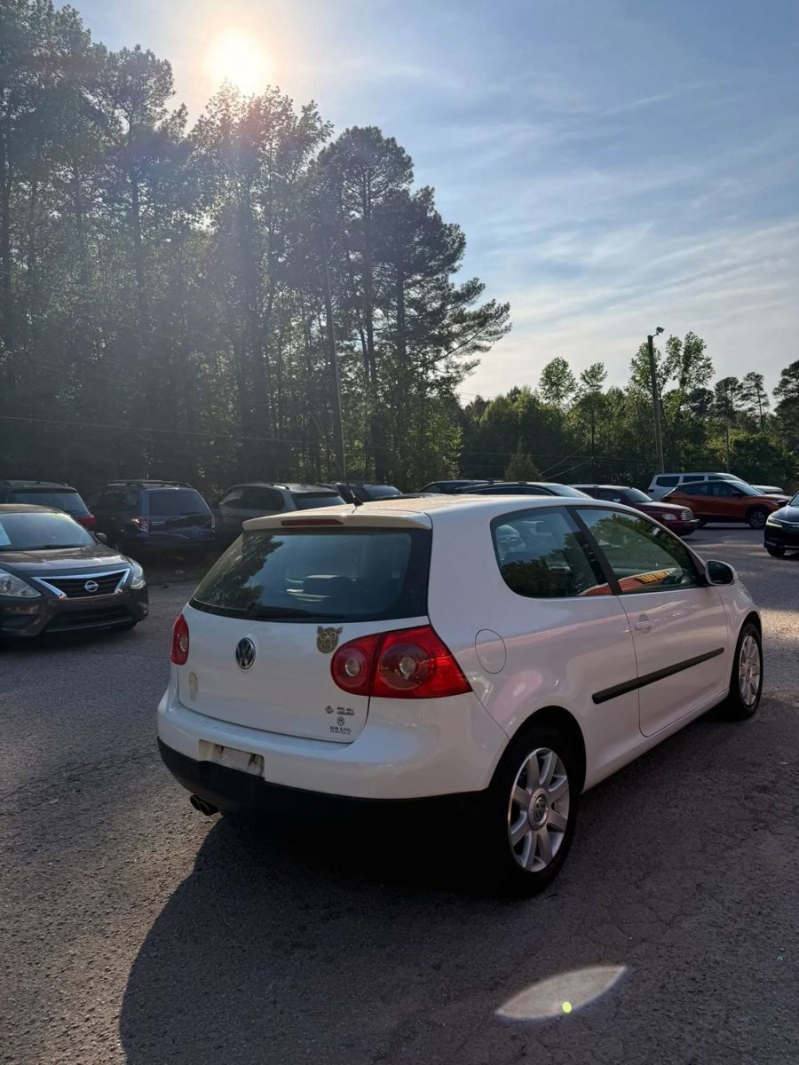 Used 2007 Volkswagen Rabbit 2-Door FWD image 2