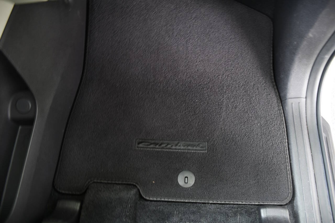 Used 2024 Kia Carnival LX FWD image 35