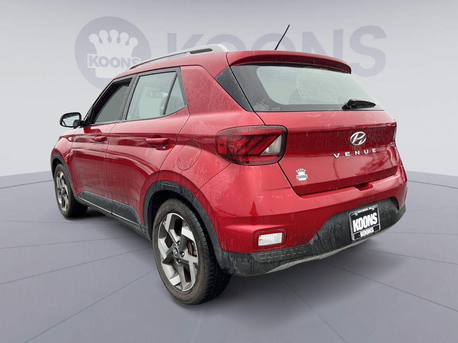 Used 2023 Hyundai Venue Limited FWD image 14