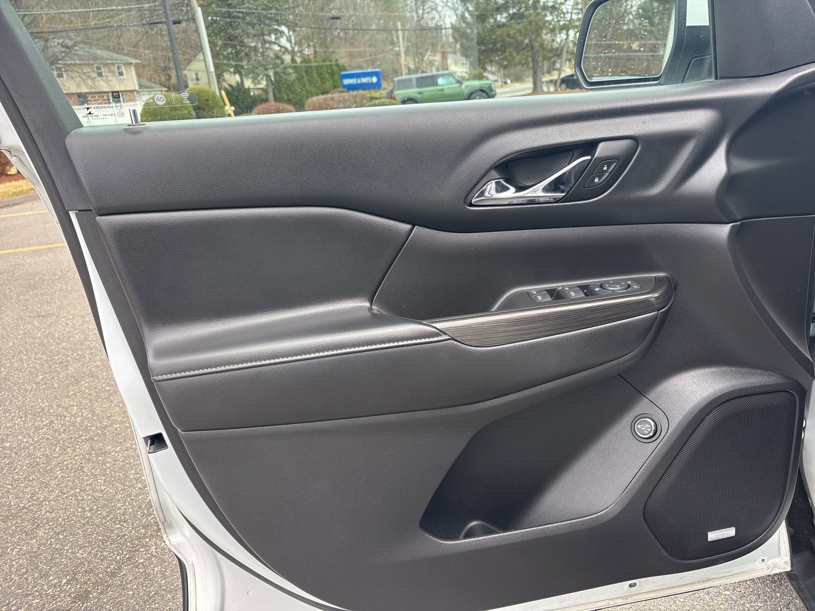 Used 2017 GMC Acadia SLT image 50