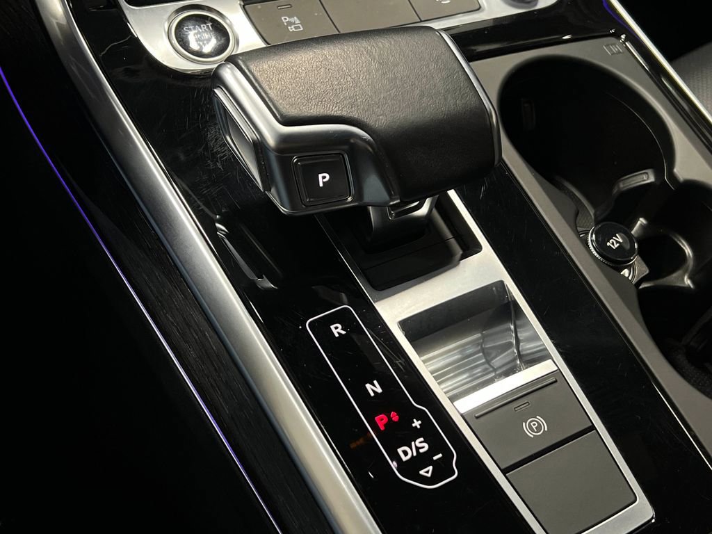Used 2021 Audi Q8 Premium Plus w/ Premium Plus Package image 33