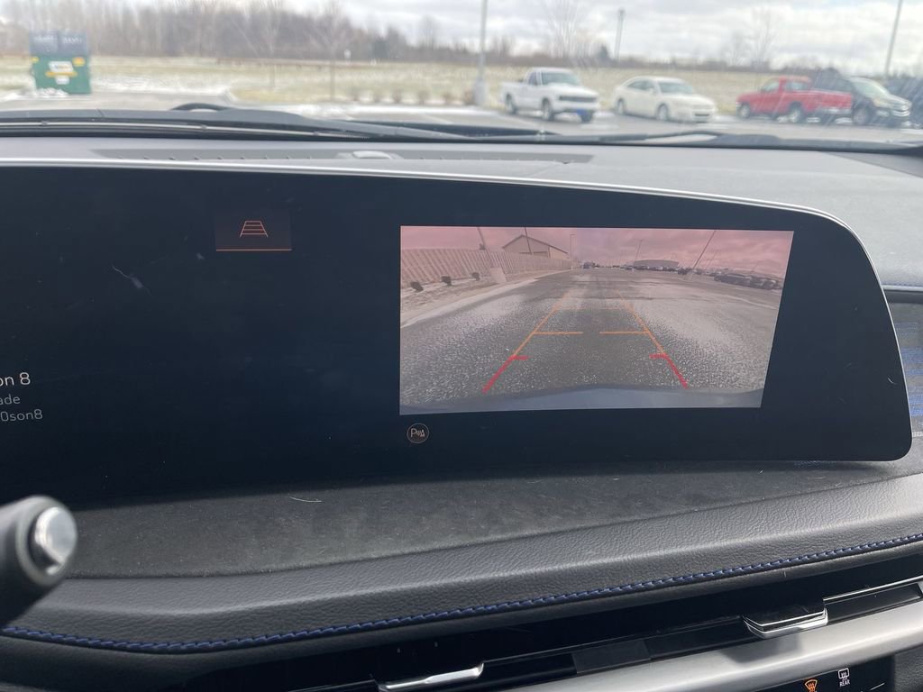 Certified 2024 Cadillac XT4 Sport w/ Cold Weather Package image 18