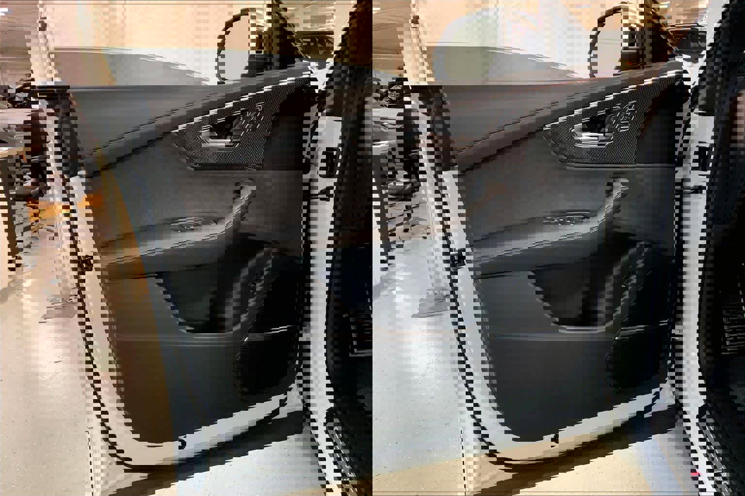 Used 2023 Audi SQ8 Prestige image 21