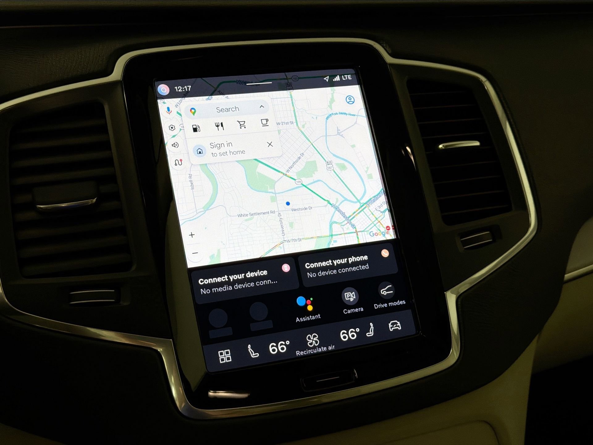 Certified 2023 Volvo XC90 B5 Core image 13