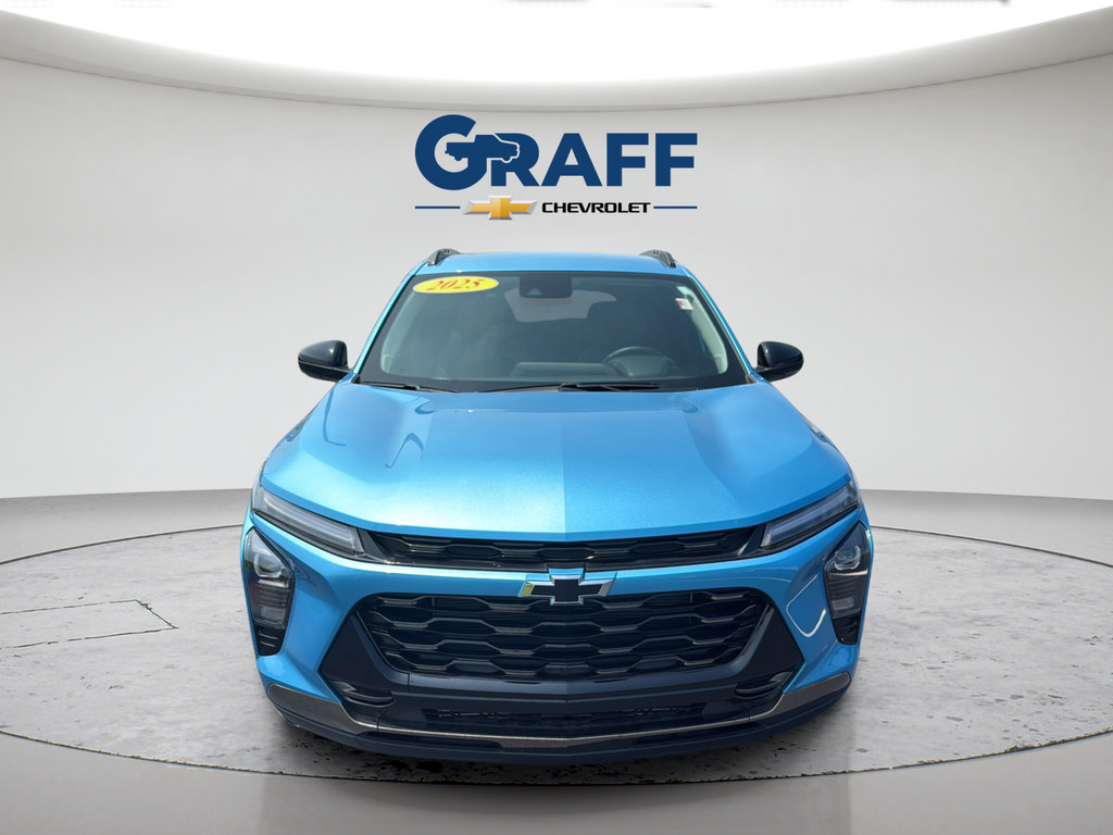 Used 2025 Chevrolet Trax ACTIV w/ Driver Confidence Package FWD image 12