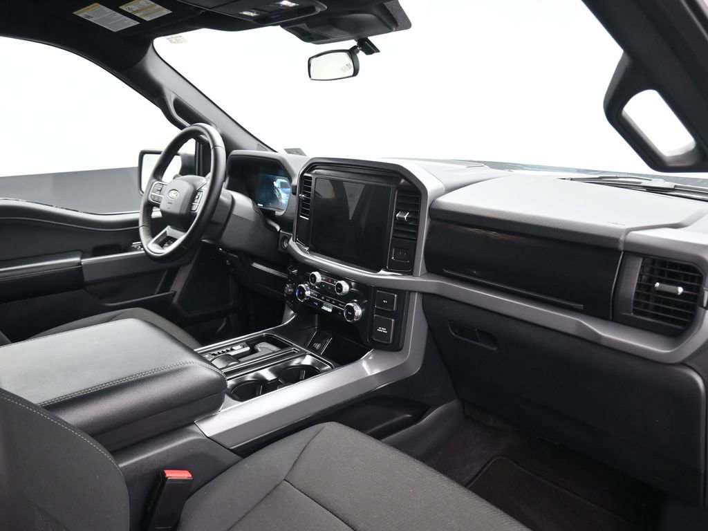 Used 2025 Ford F150 XLT w/ Equipment Group 301A Standard AWD/4WD image 44