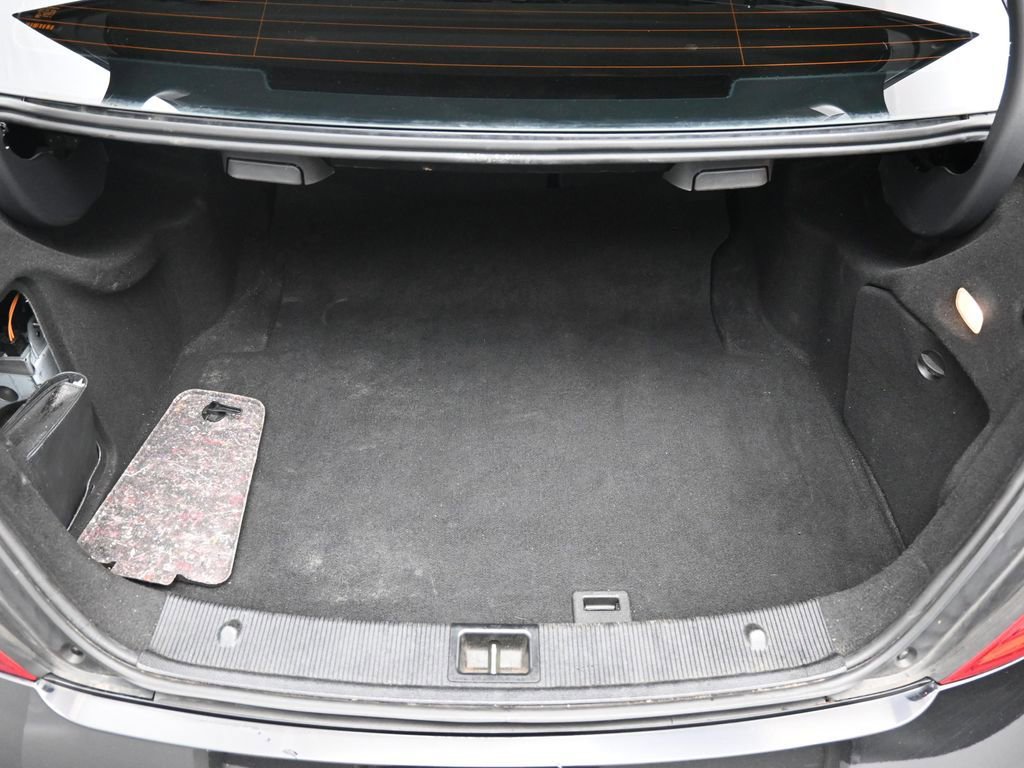 Used 2013 Mercedes-Benz C 300 4MATIC Sedan image 34